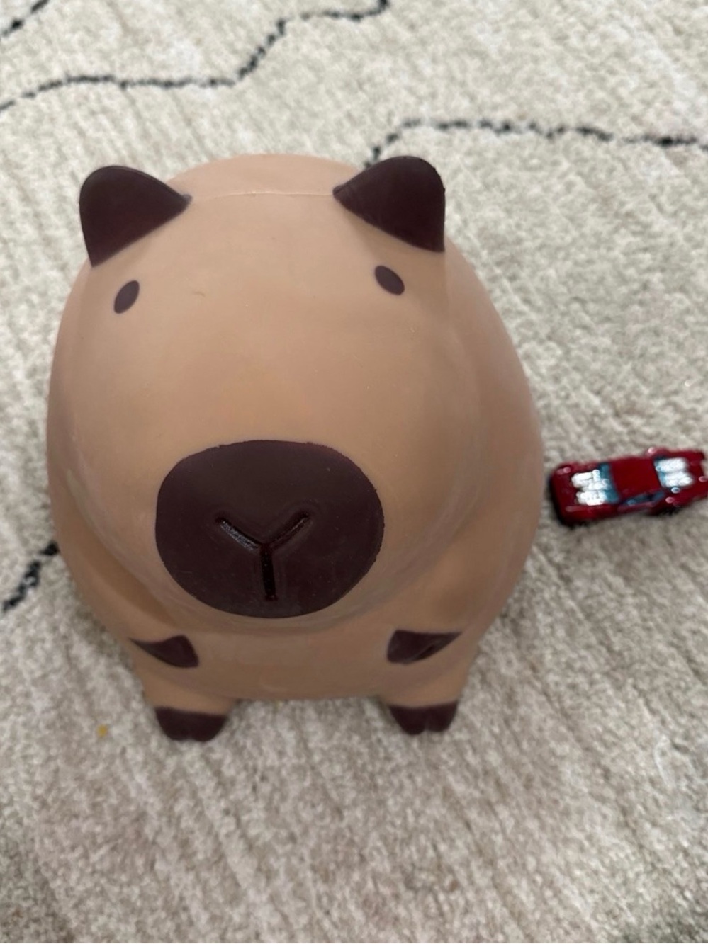 Jumbo Capybara squish